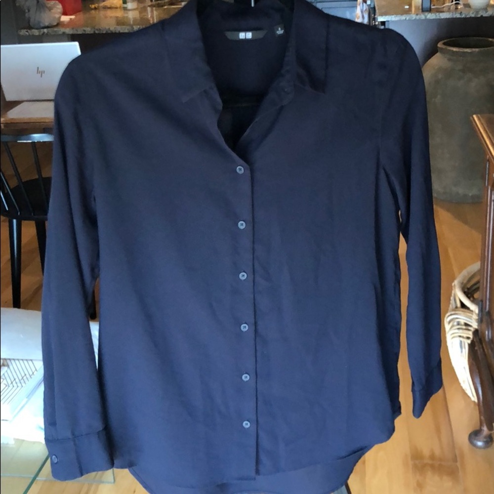 Navy Uniqlo button down